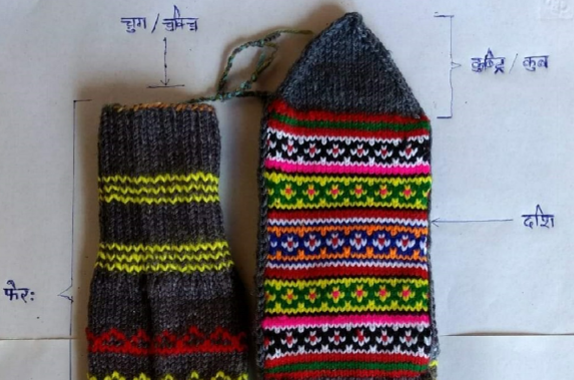 Lahauli Socks and Gloves